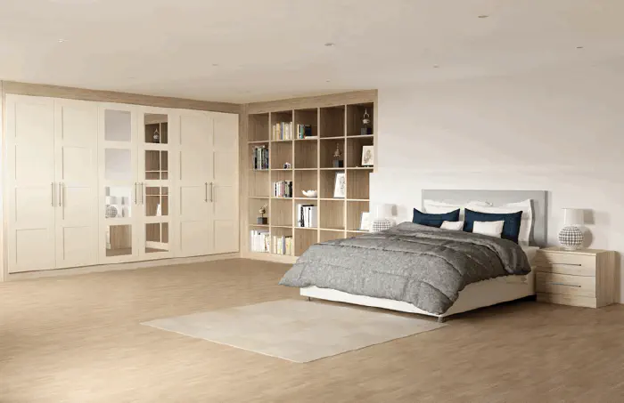 Fitted bedroom range in Hampton Matt Mussel